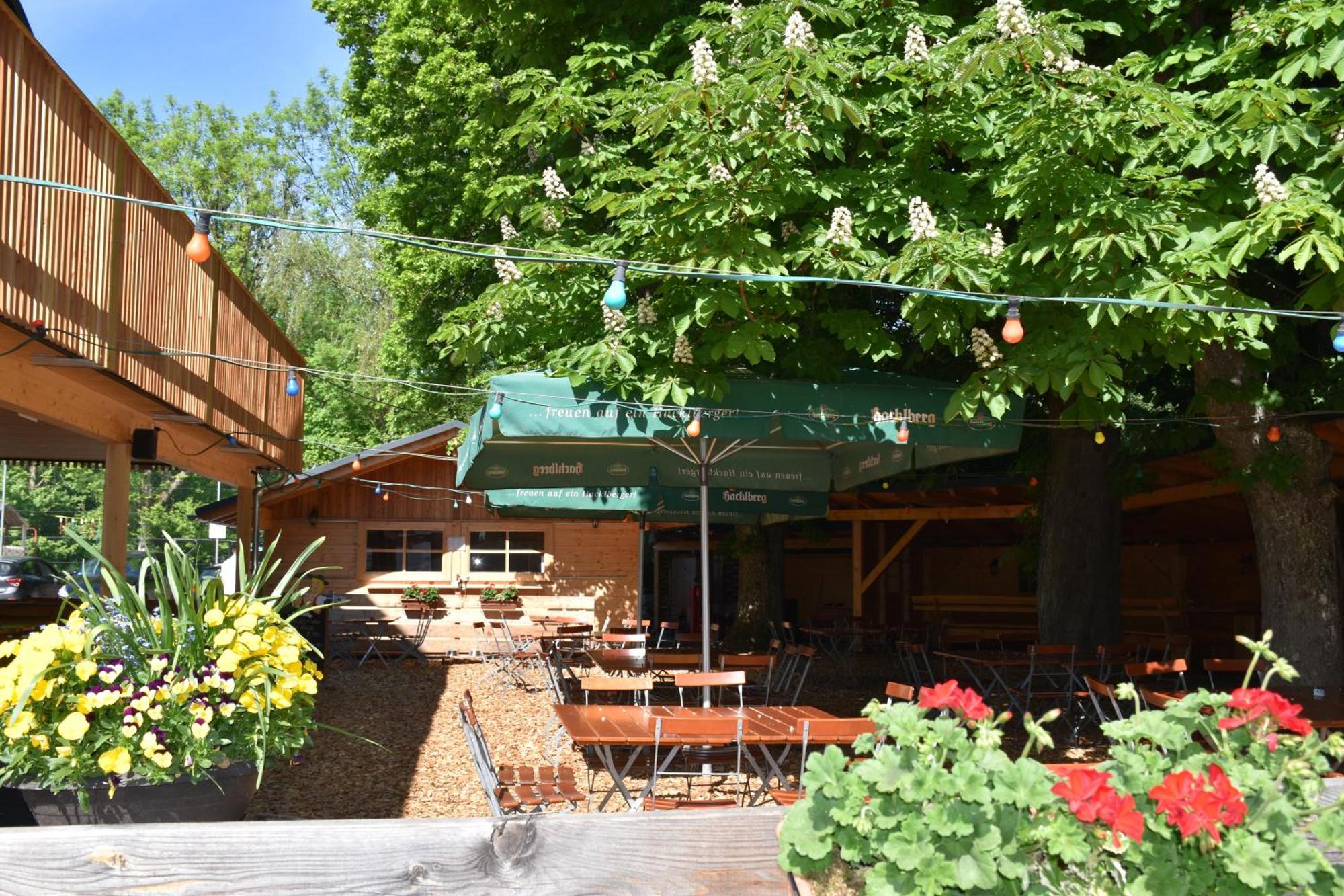 Gasthaus Und Pension Halli-Galli باساو المظهر الخارجي الصورة