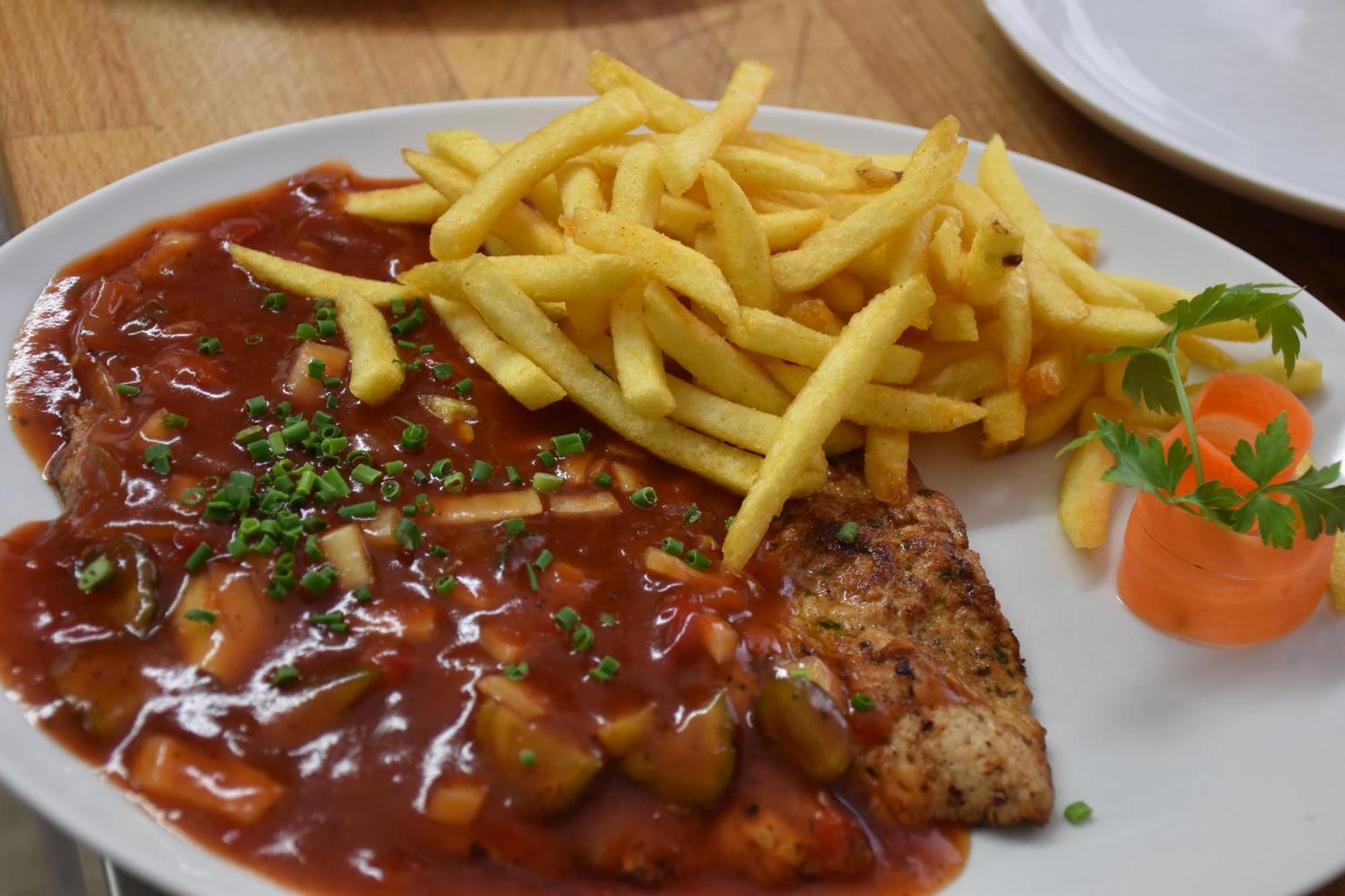 Gasthaus Und Pension Halli-Galli باساو المظهر الخارجي الصورة